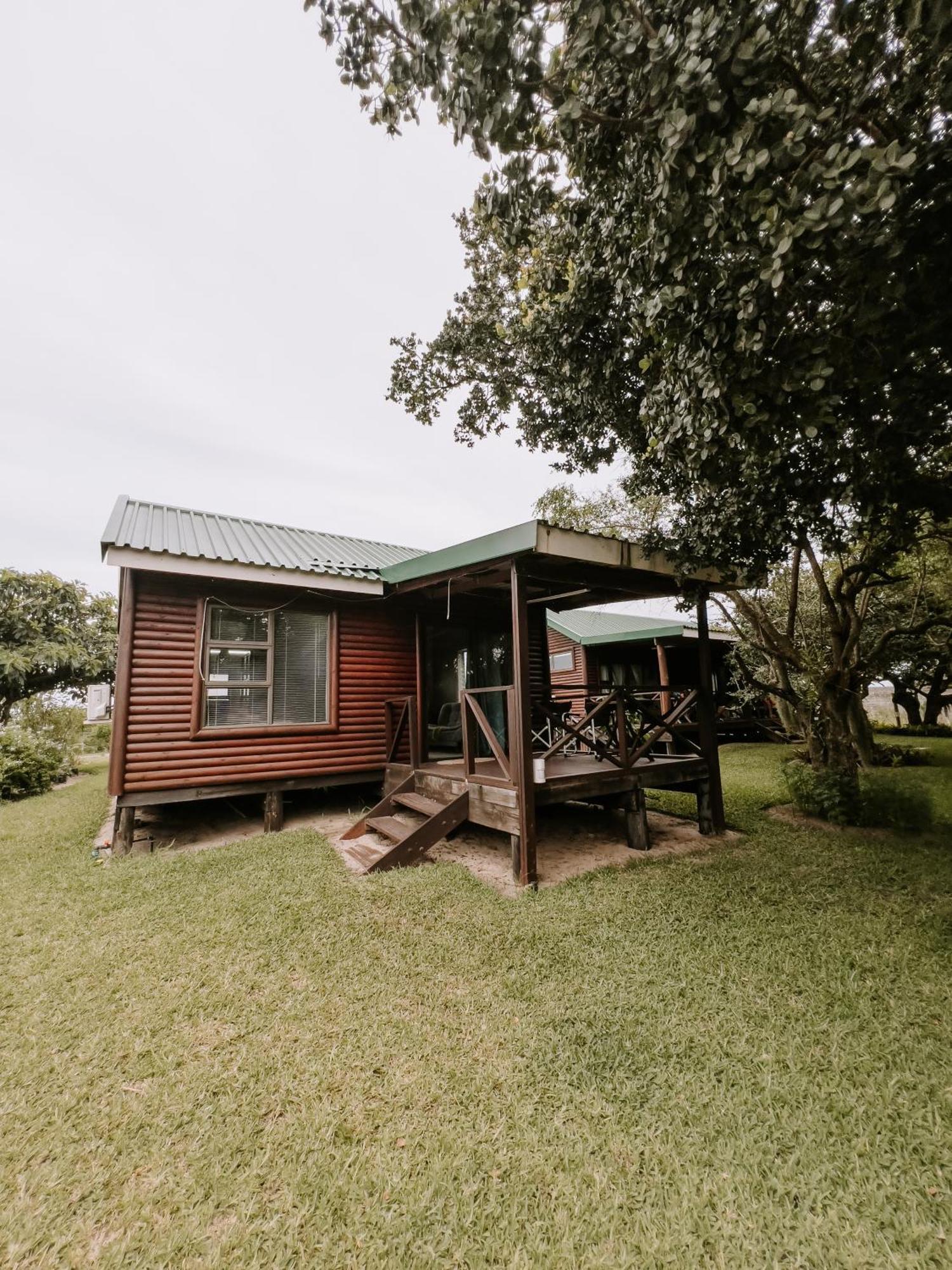 Cabins Sodwana Bay - Antibootika Esterno foto